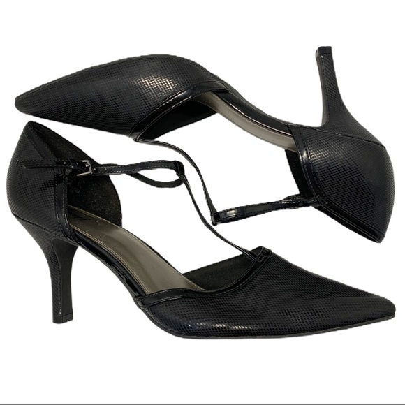 Fioni Black Pointy Toe T Strap Heels- Size 10 - Picture 5 of 14